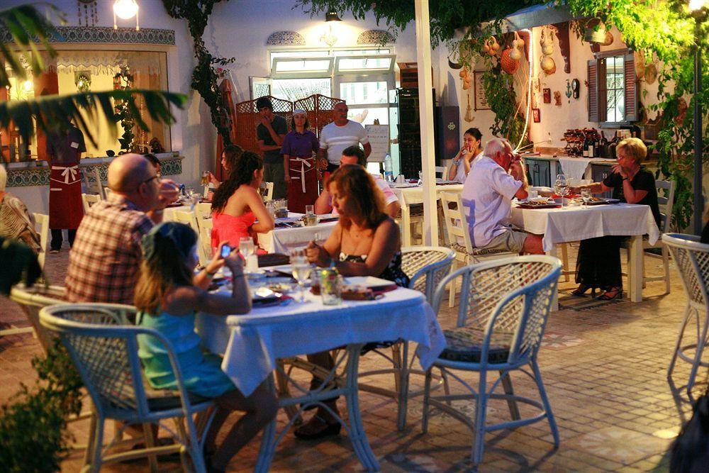 Asina Hotel
