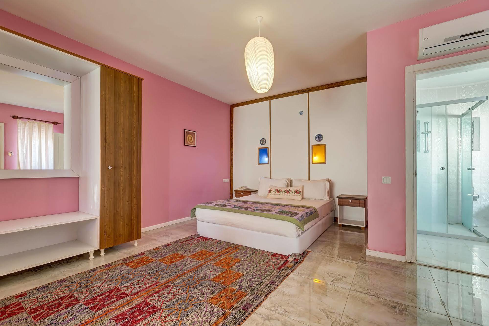 Asina Hotel