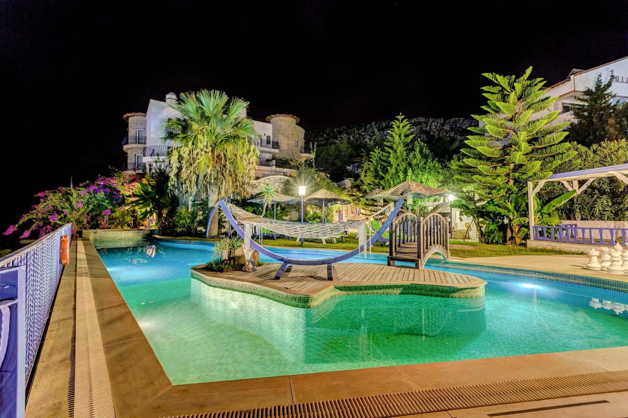 Asina Hotel